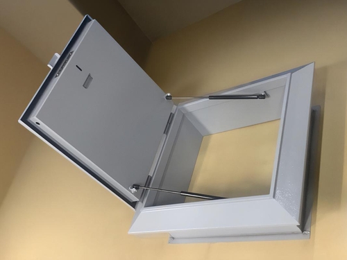 Кровельный стальной люк Кровельный стальной люк