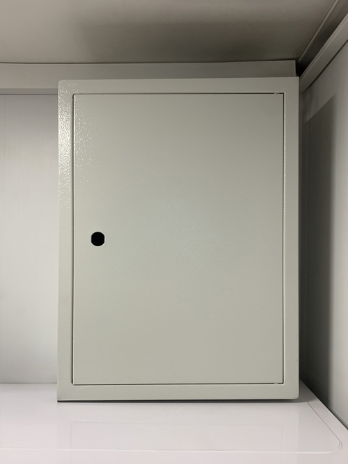 Изготовленный ревизионный люк