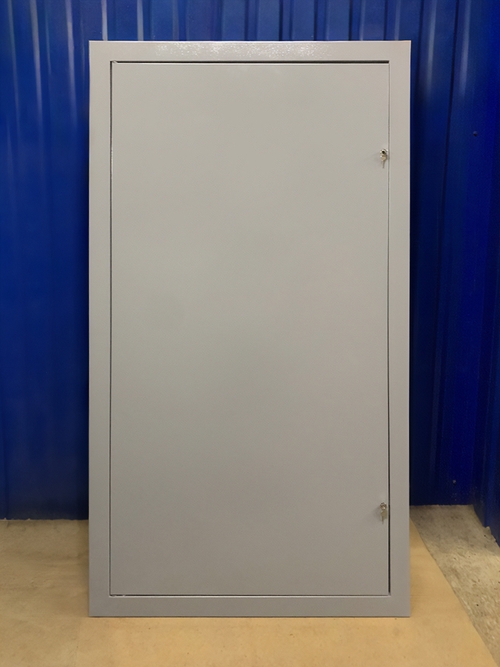 Ревизионная дверца Ревизионная дверца