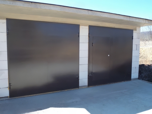 Стальные ворота для гаражей